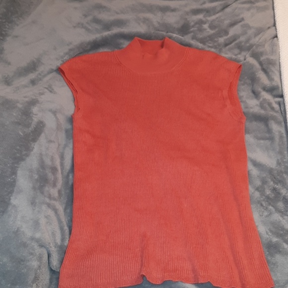 Coldwater Creek Top - Picture 1 of 4